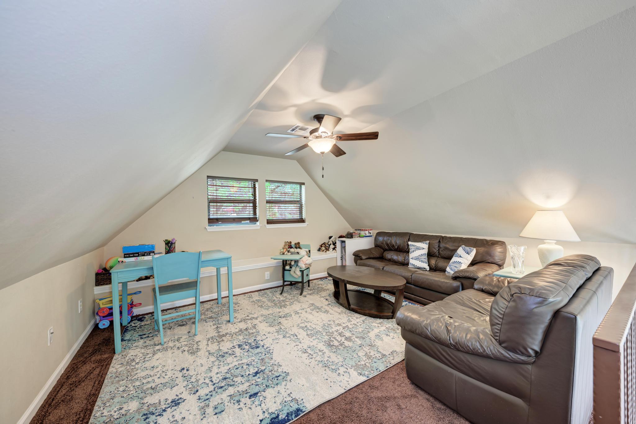 5093 Chimney Rock, Canyon Lake, TX 78133