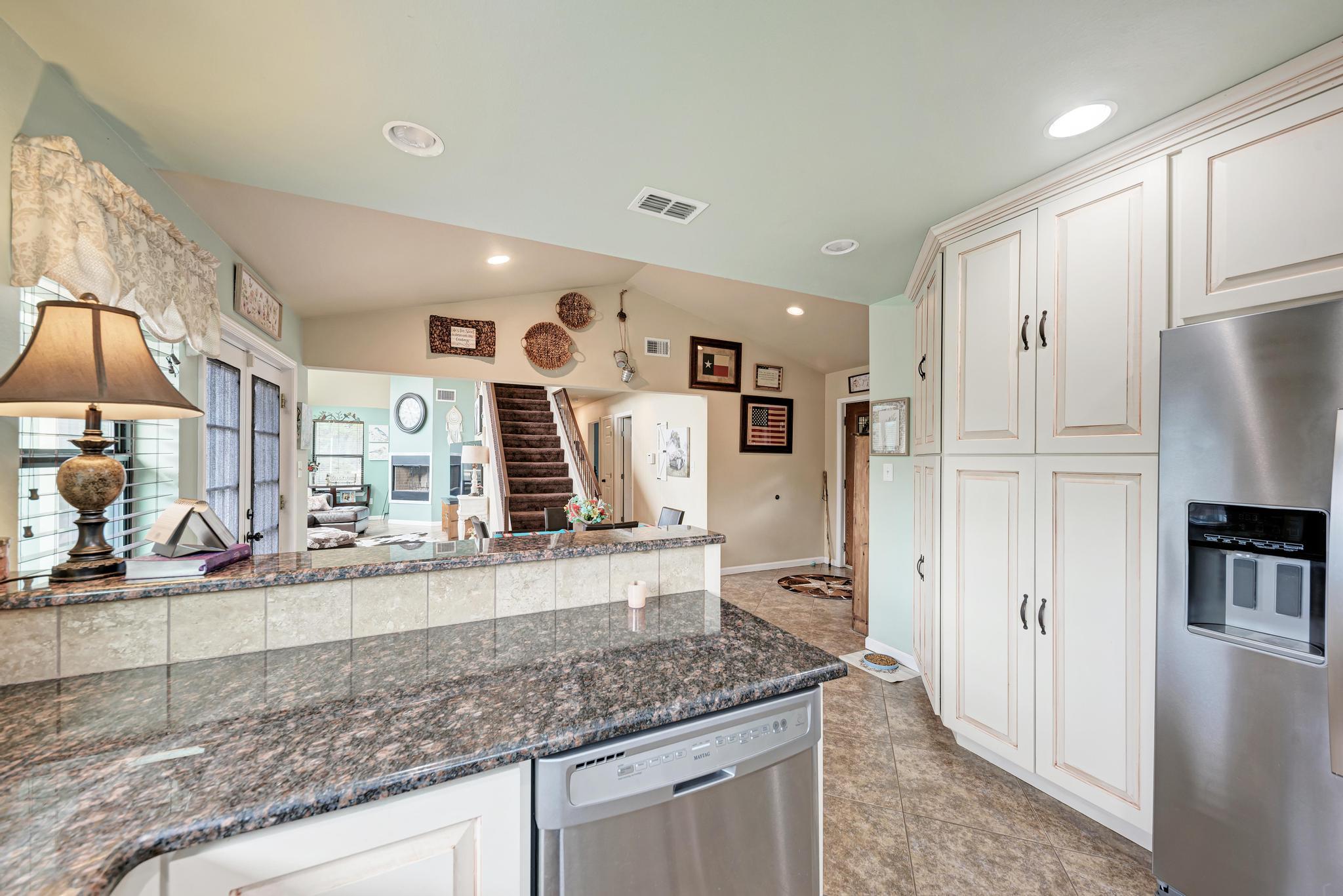 5093 Chimney Rock, Canyon Lake, TX 78133