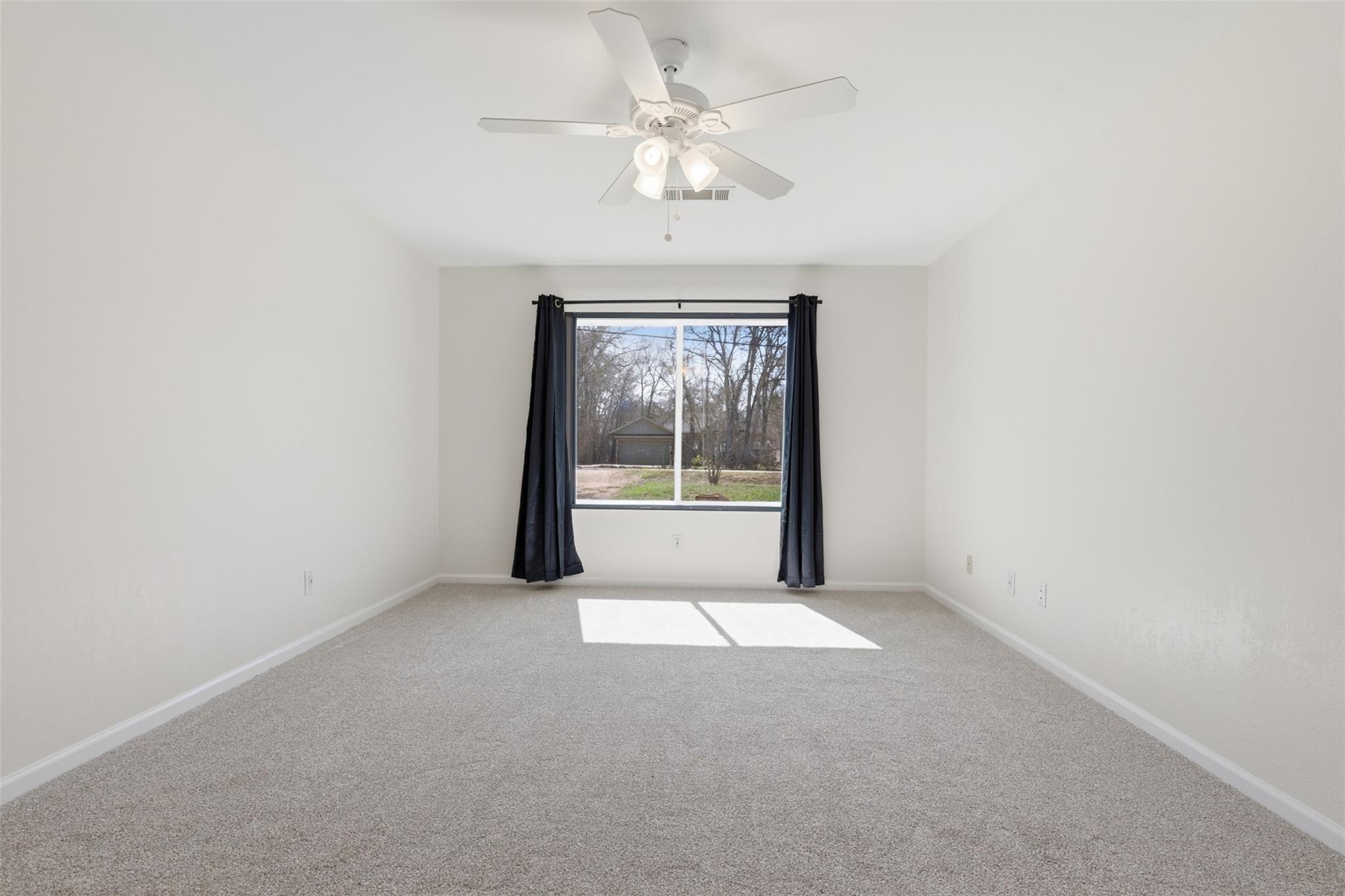 250 E Keanahalululu Ln, Bastrop, TX 78602