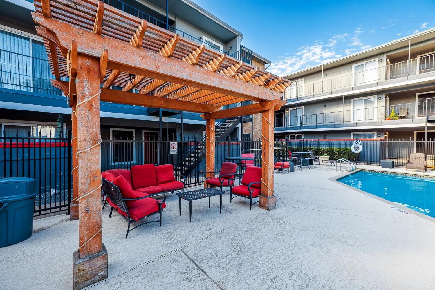 6808 S I-35 Frontage Rd # 171, Austin, TX 78745