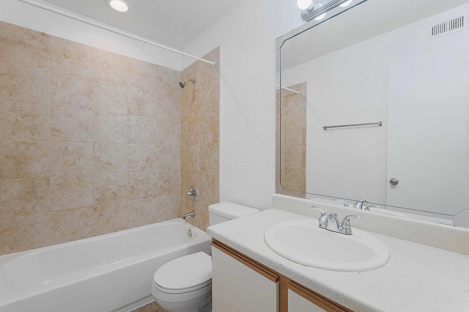 2430 Cromwell Cir # 1501, Austin, TX 78741