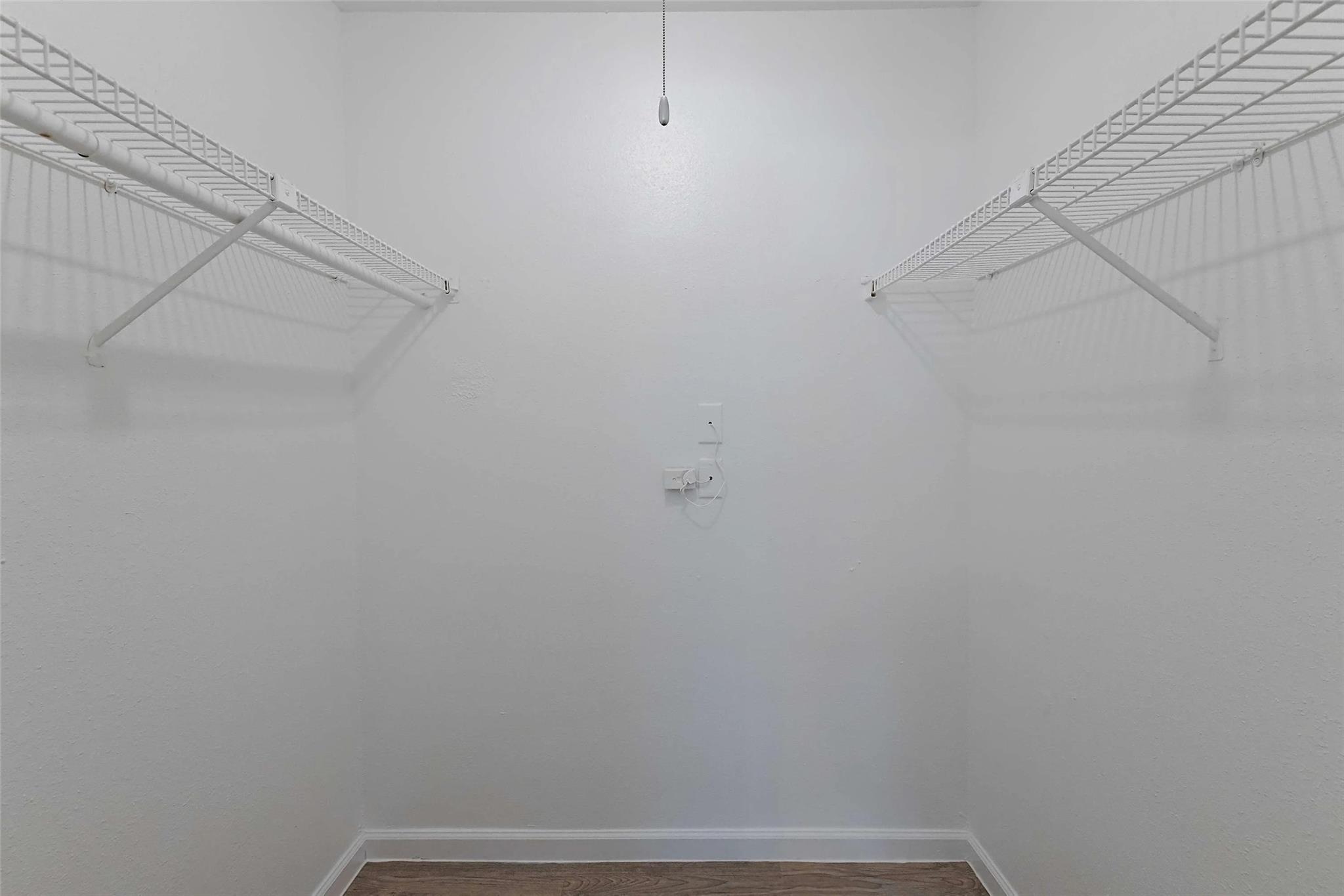 2430 Cromwell Cir # 201, Austin, TX 78741