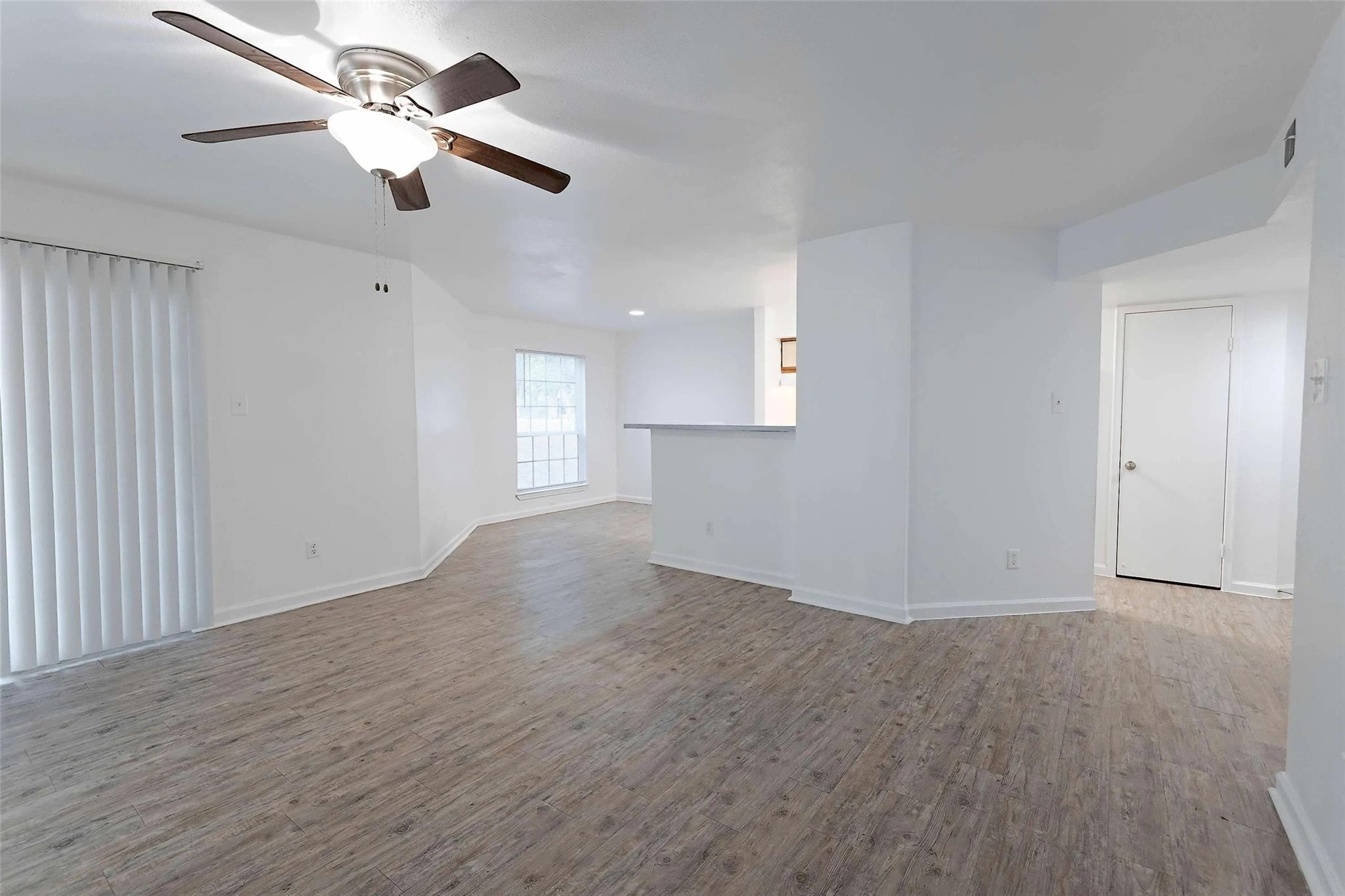 2430 Cromwell Cir # 812, Austin, TX 78741