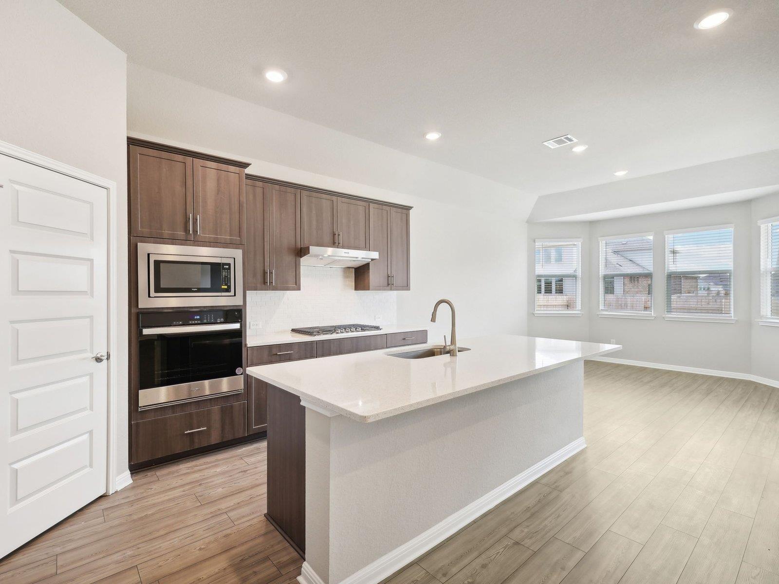 174 Pendleton Dr, Kyle, TX 78640