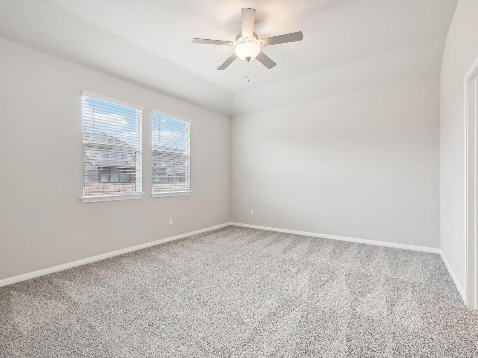 174 Pendleton Dr, Kyle, TX 78640