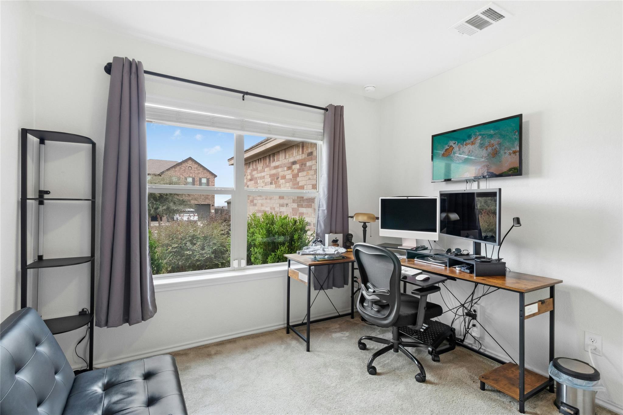 117 Schuylerville Dr, Elgin, TX 78621