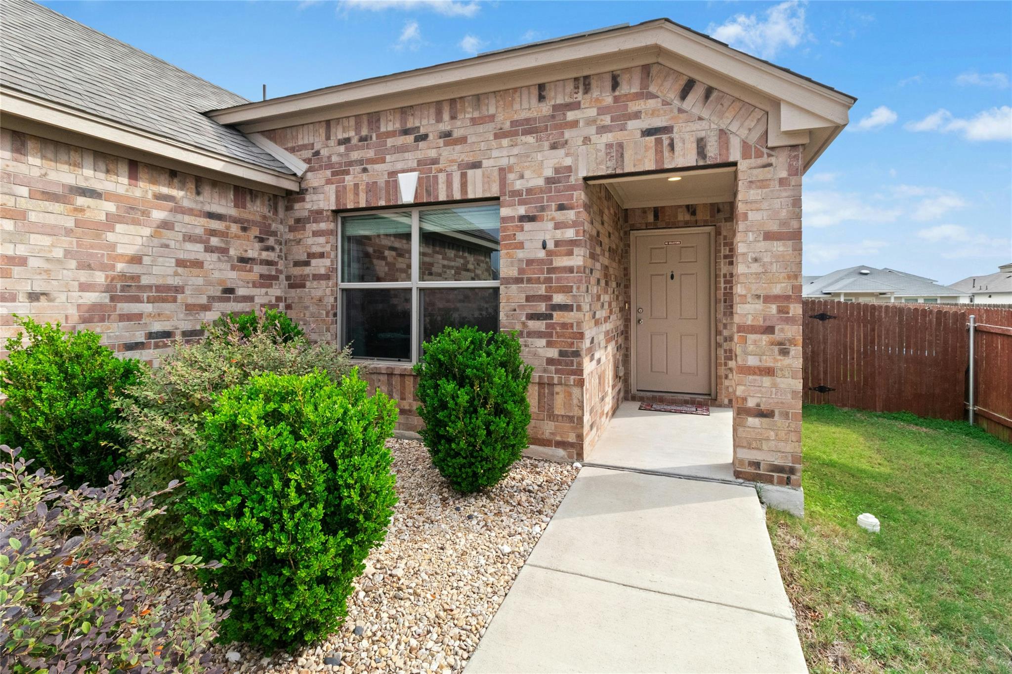 117 Schuylerville Dr, Elgin, TX 78621