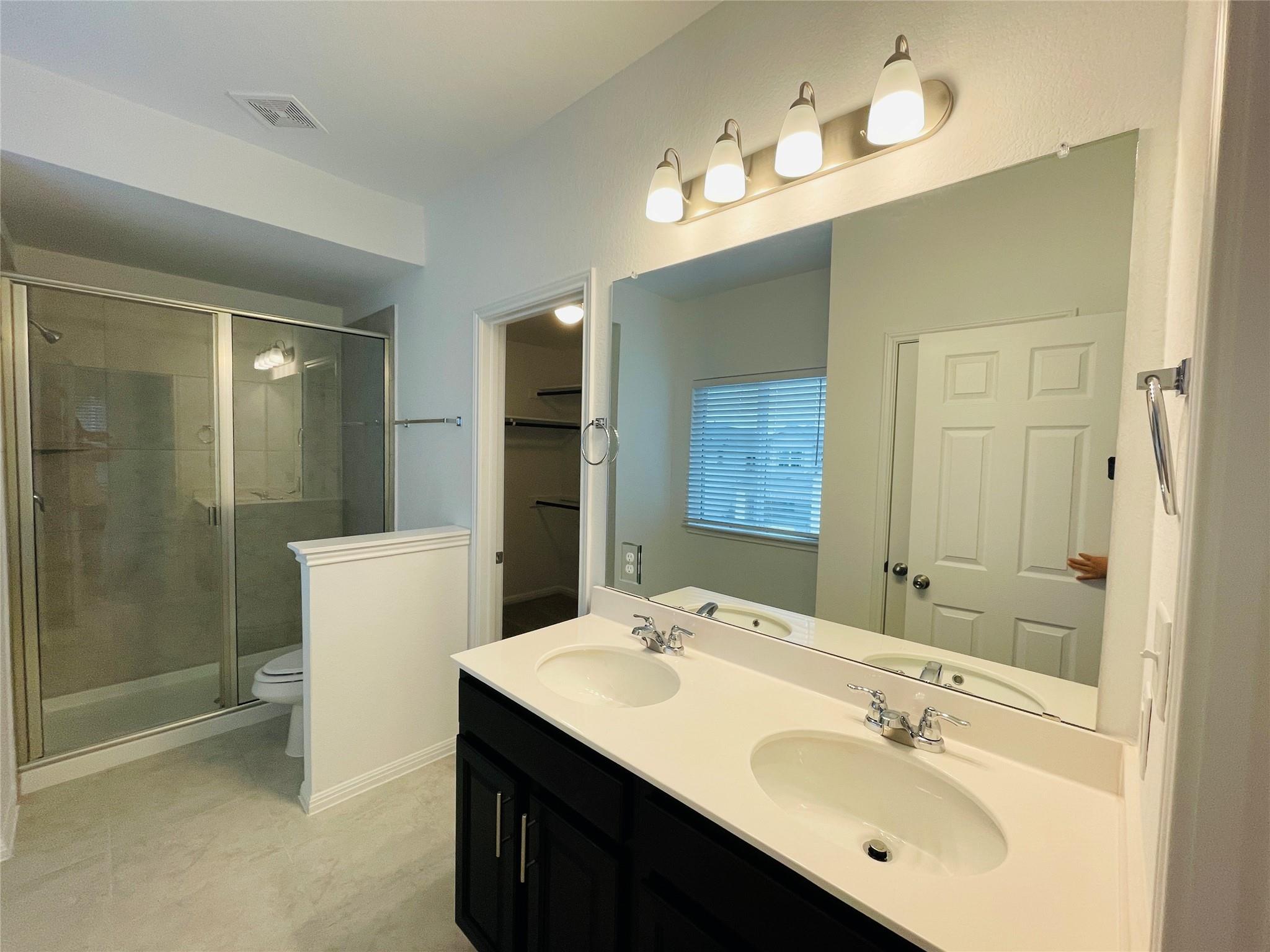 3201 College Park Dr # 14, Round Rock, TX 78665