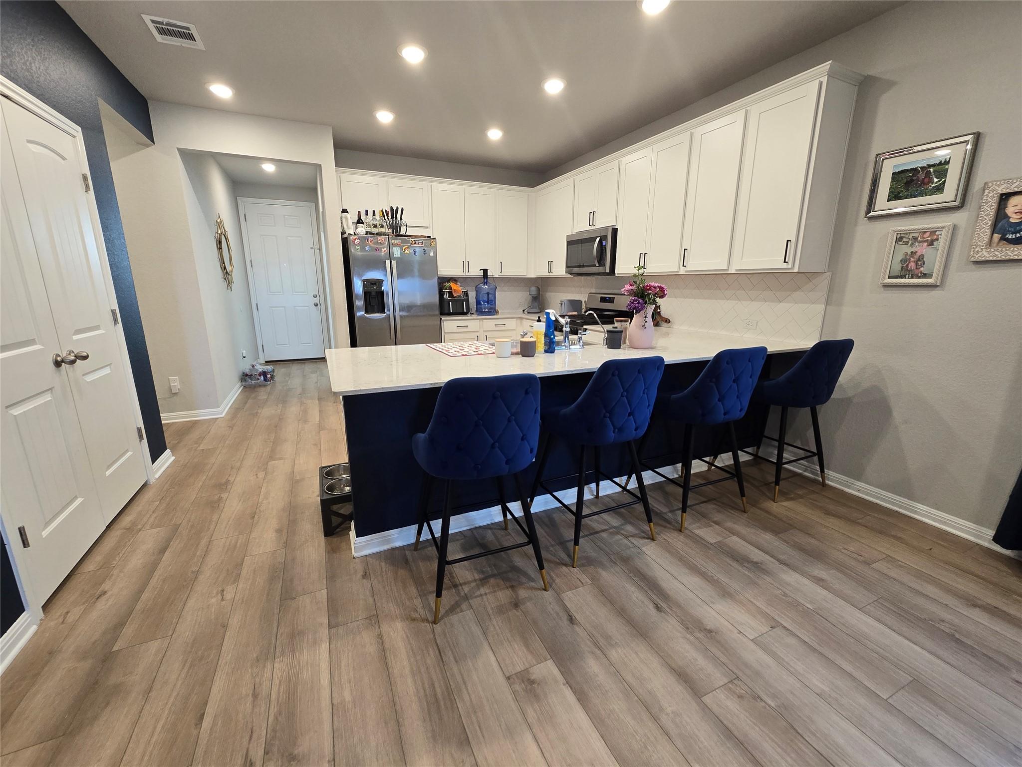 727 Gray Fox Loop, Hutto, TX 78634