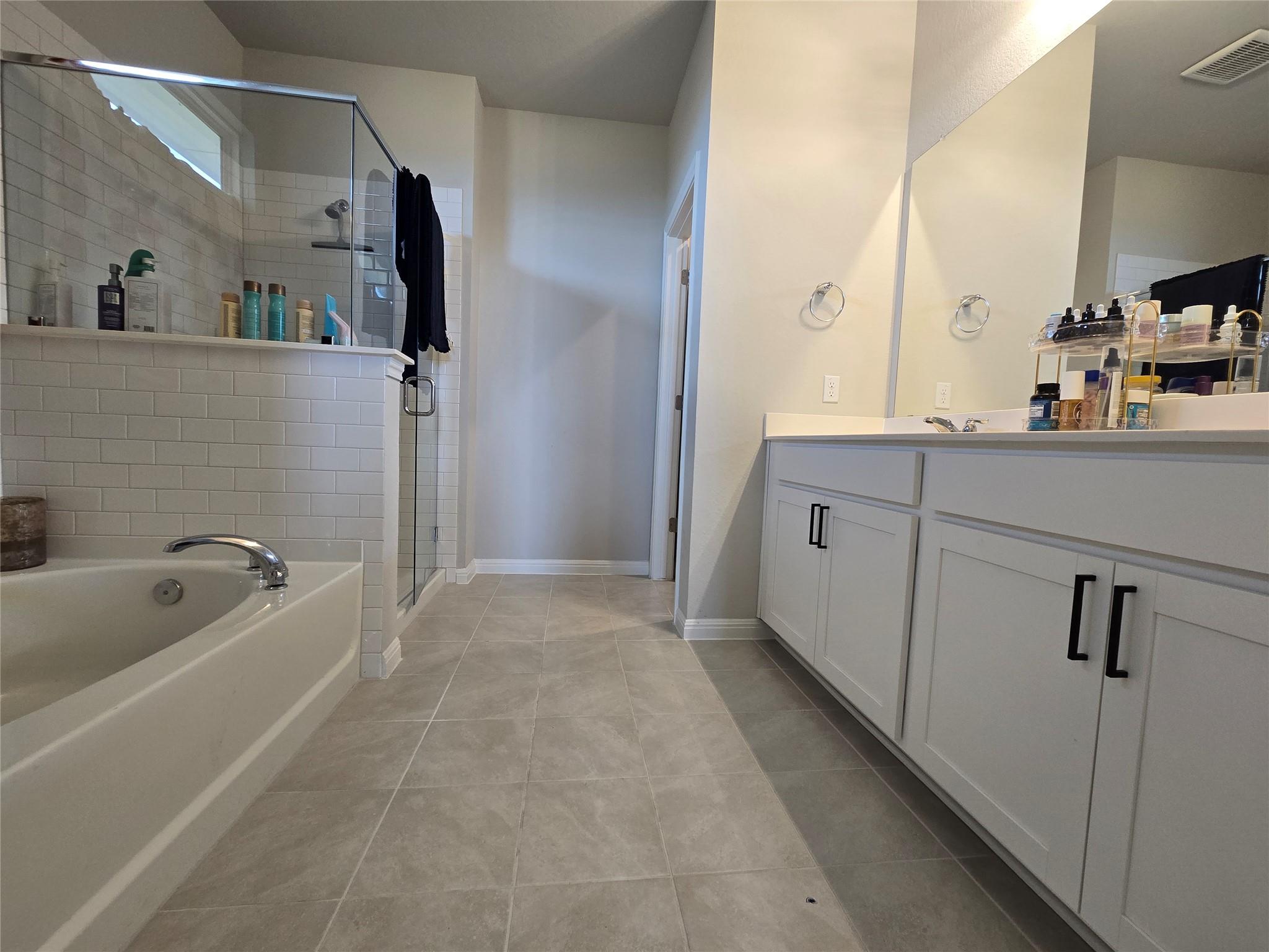 727 Gray Fox Loop, Hutto, TX 78634