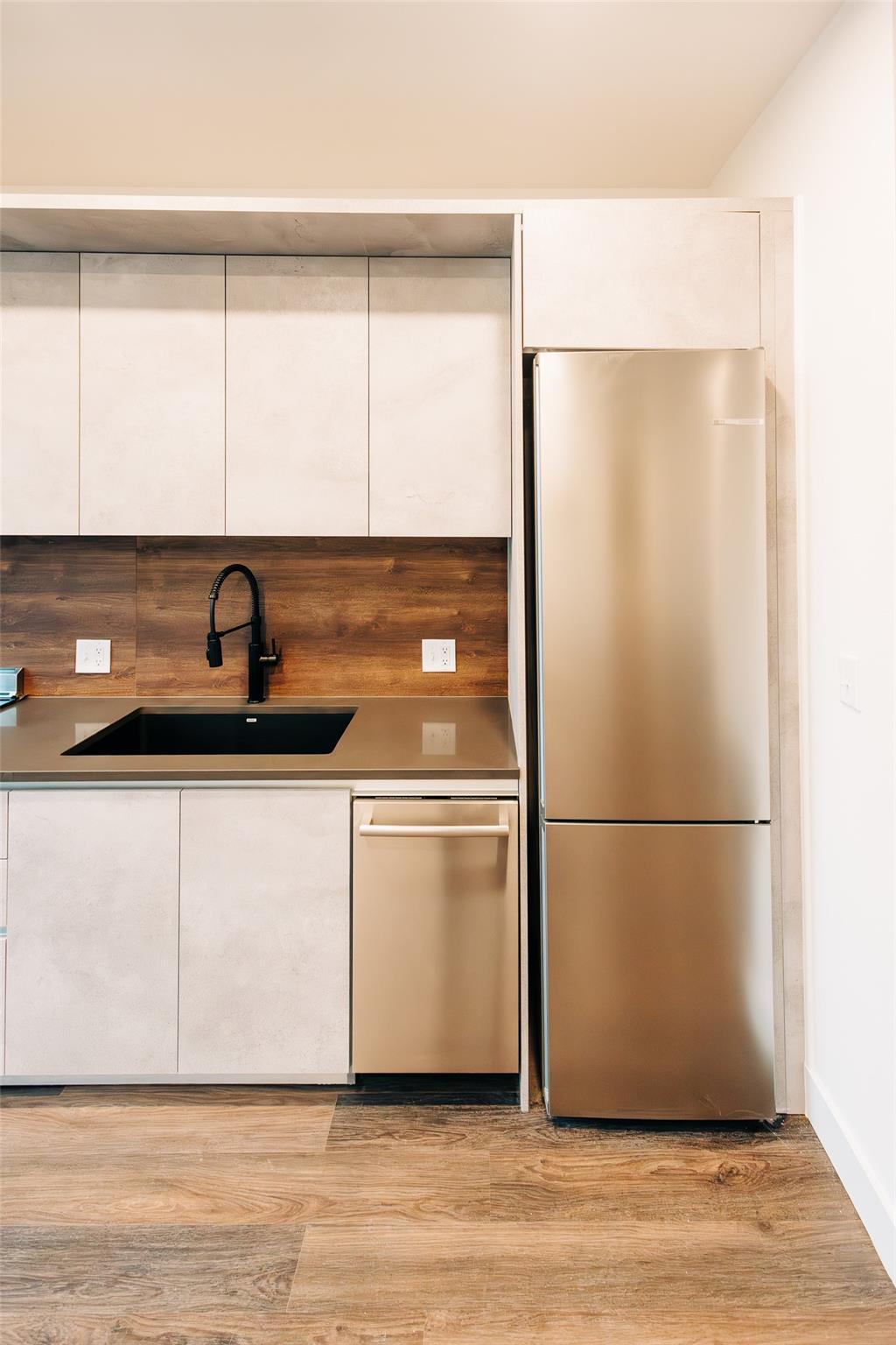 4315 S Congress Ave # 520, Austin, TX 78745