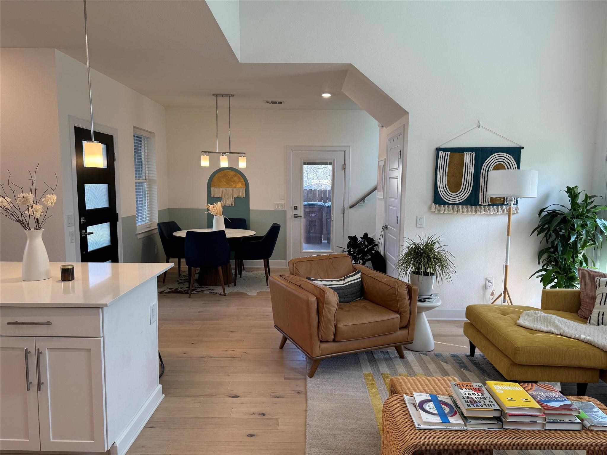 1125 Saucedo St # 2, Austin, TX 78721