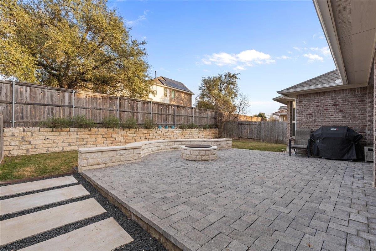 2852 Coral Valley Dr, Leander, TX 78641