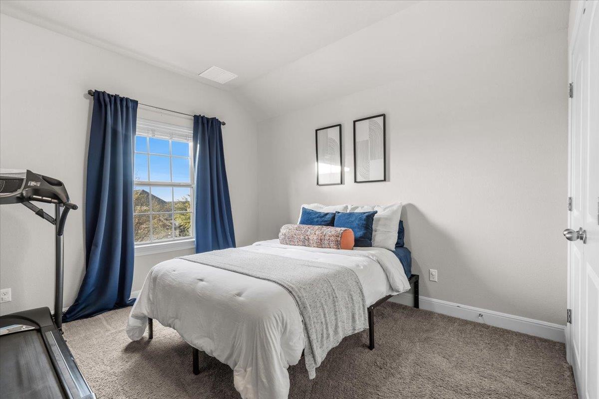 2852 Coral Valley Dr, Leander, TX 78641