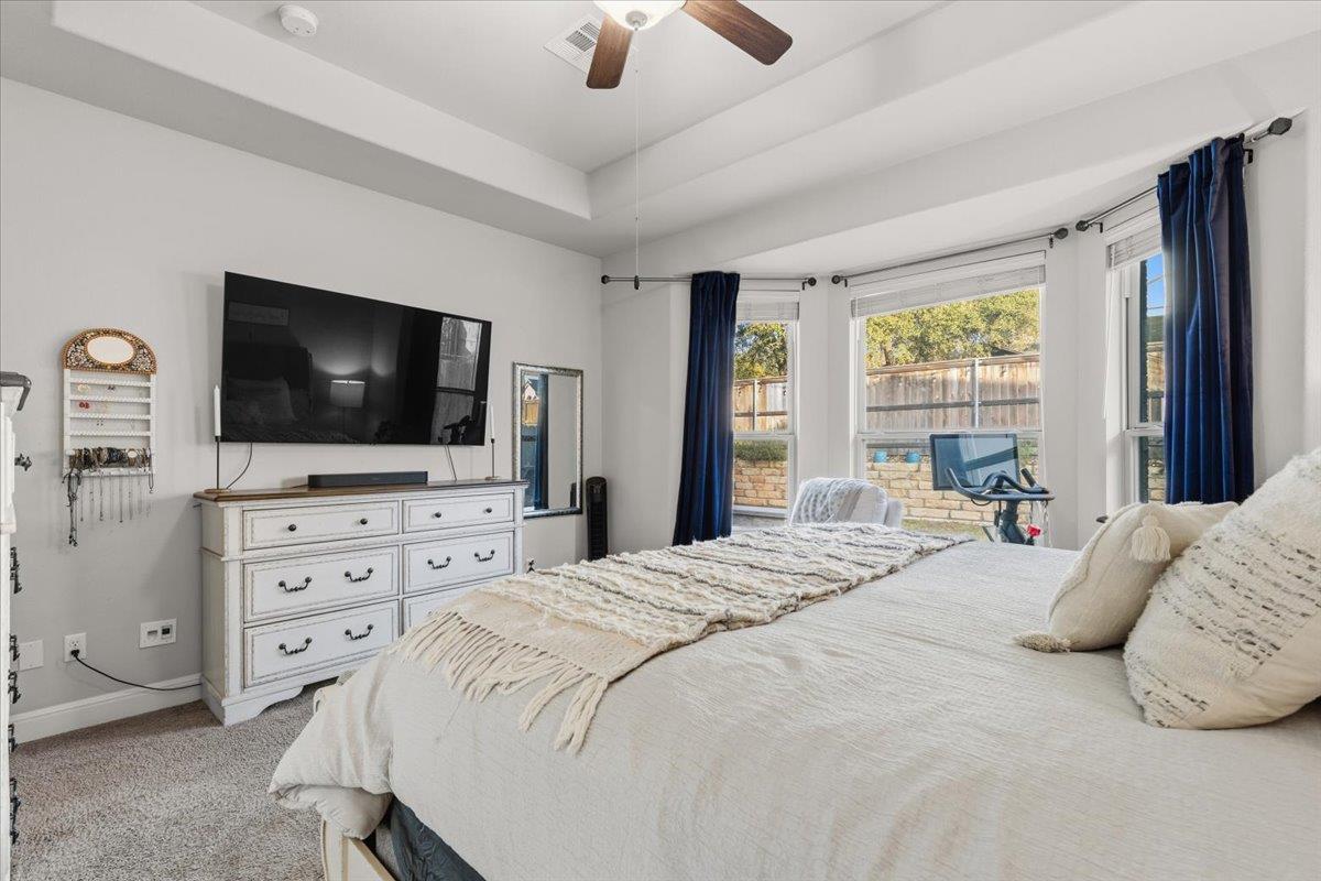 2852 Coral Valley Dr, Leander, TX 78641