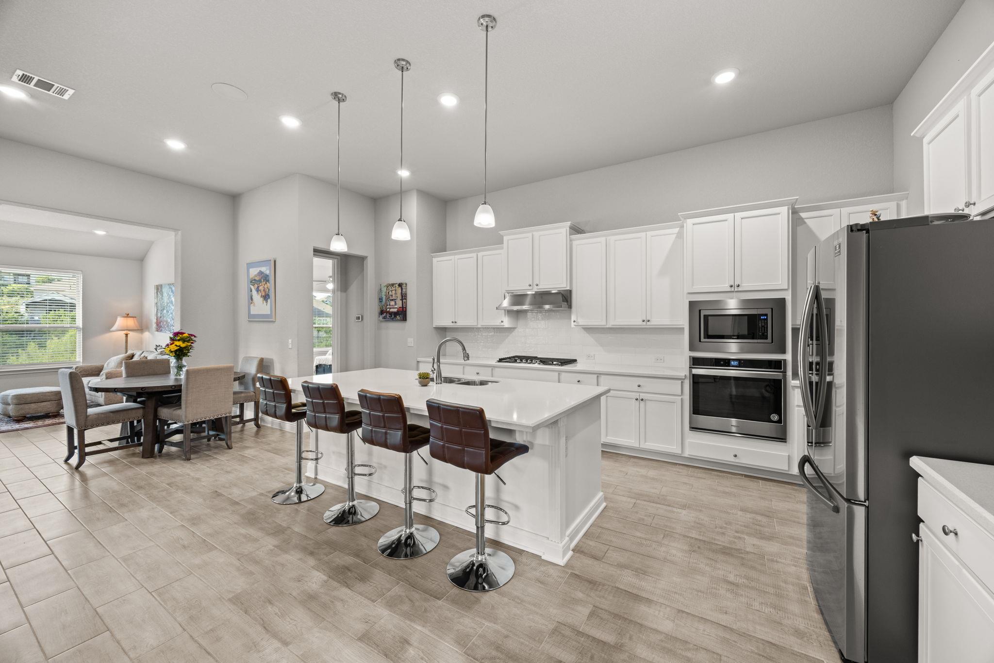 270 Baldovino Skwy, Lakeway, TX 78738