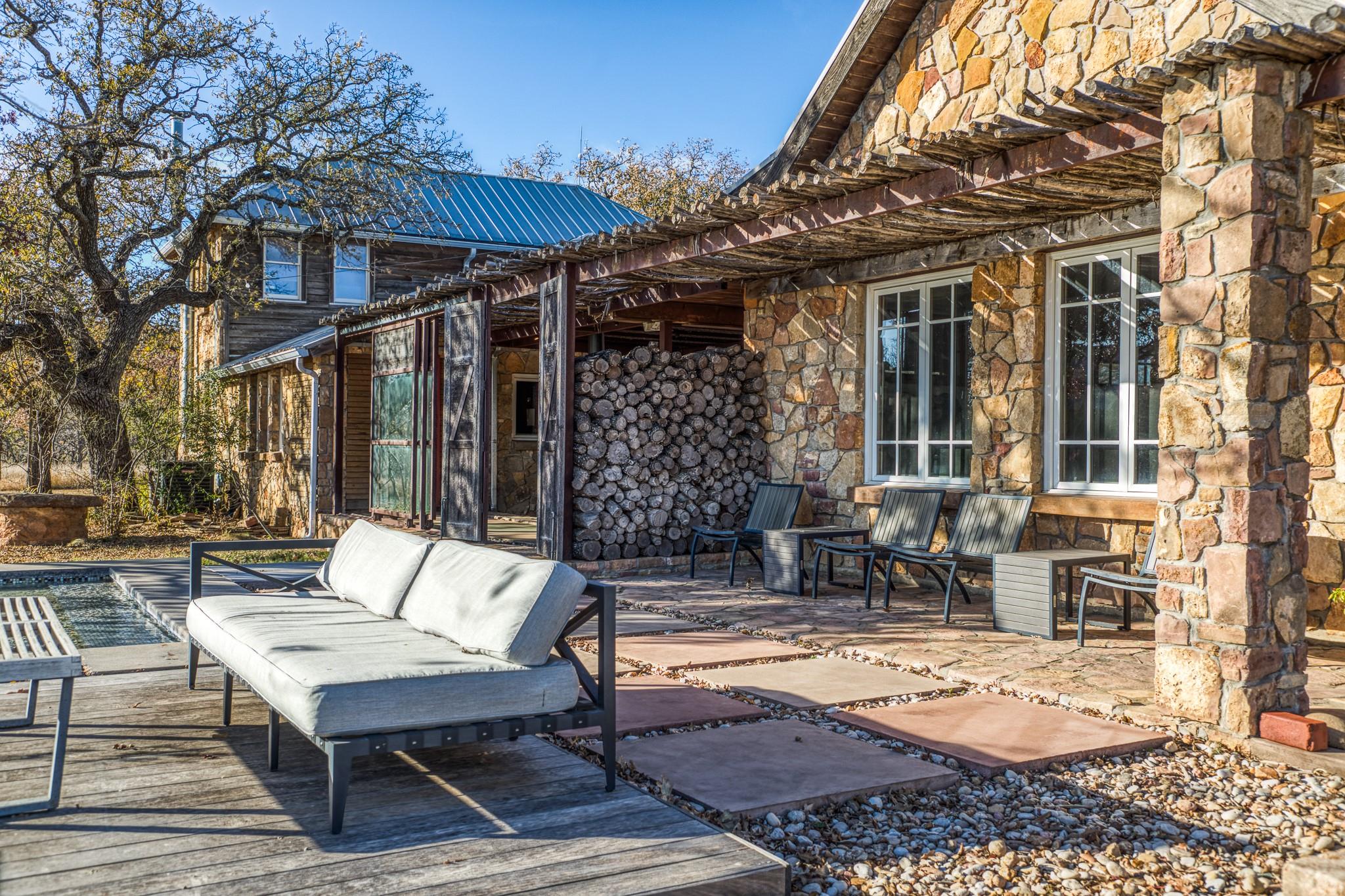 2969 County Road 422, Coleman, TX 76882