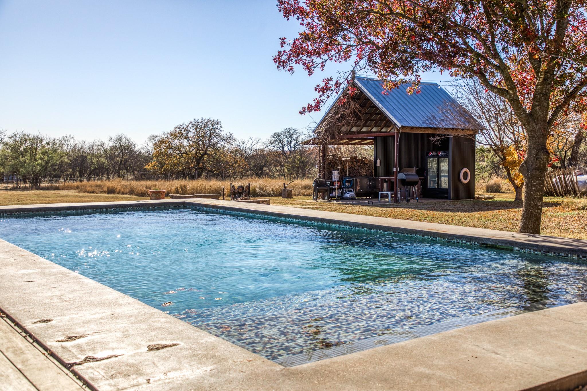 2969 County Road 422, Coleman, TX 76882