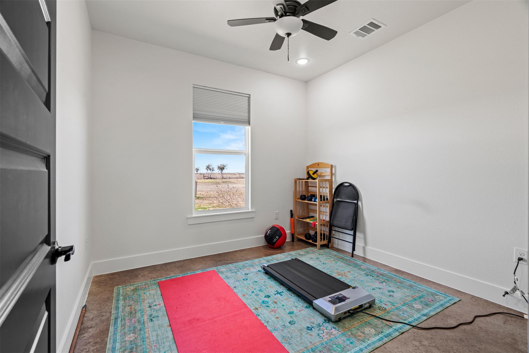 1024 Apache Trail, Rockdale, TX 76567