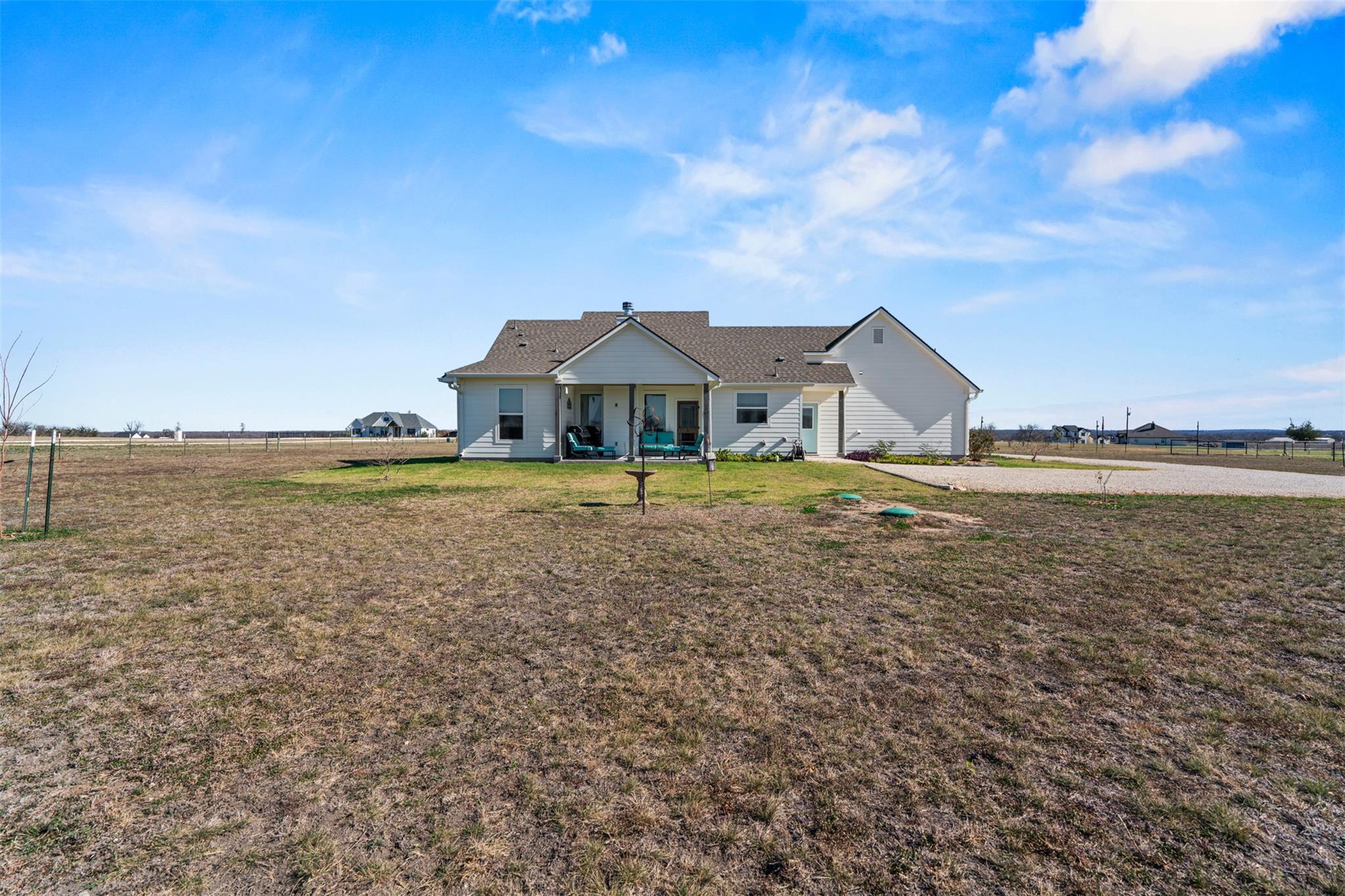 1024 Apache Trail, Rockdale, TX 76567