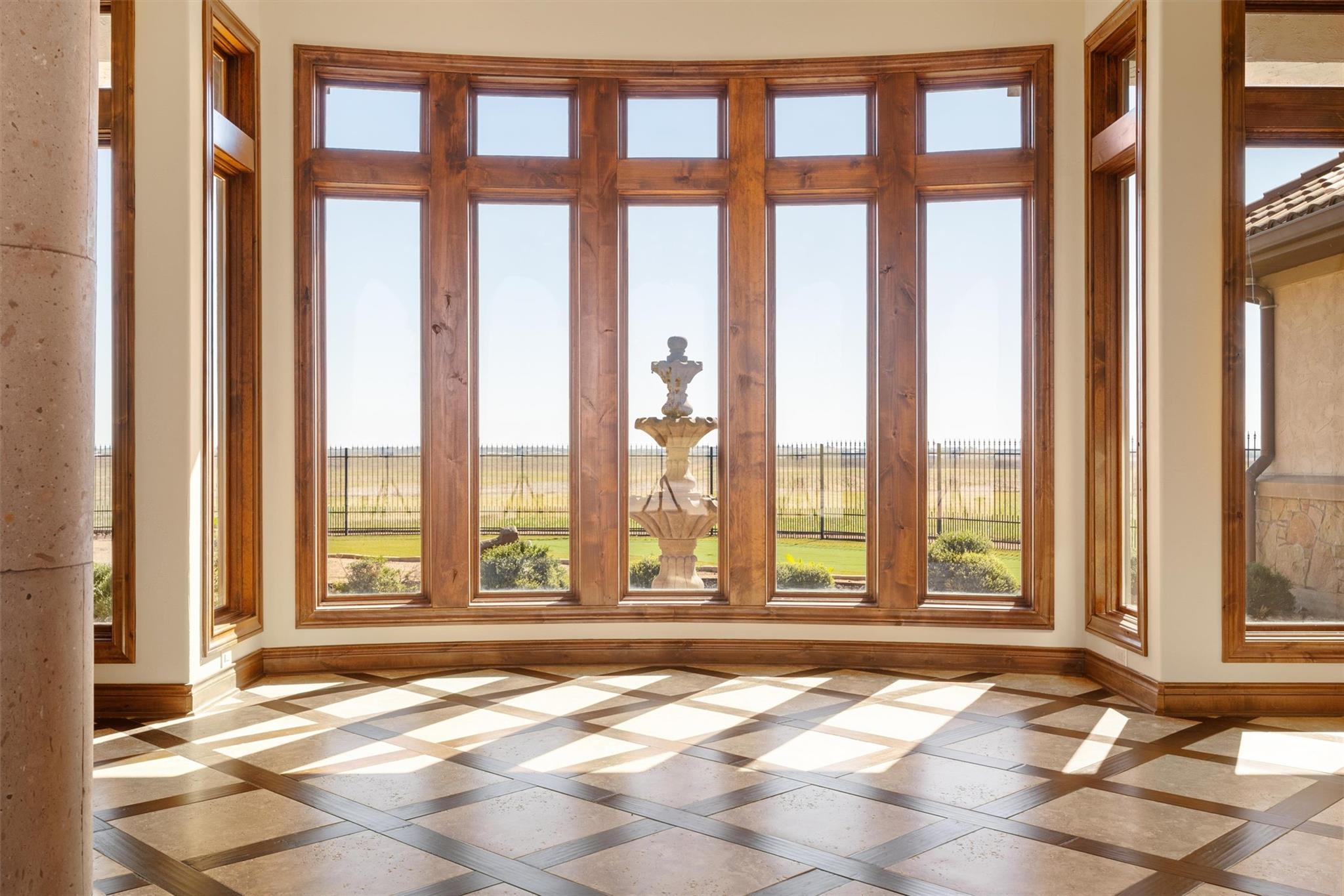 14502 Lund Carlson Rd, Coupland, TX 78615