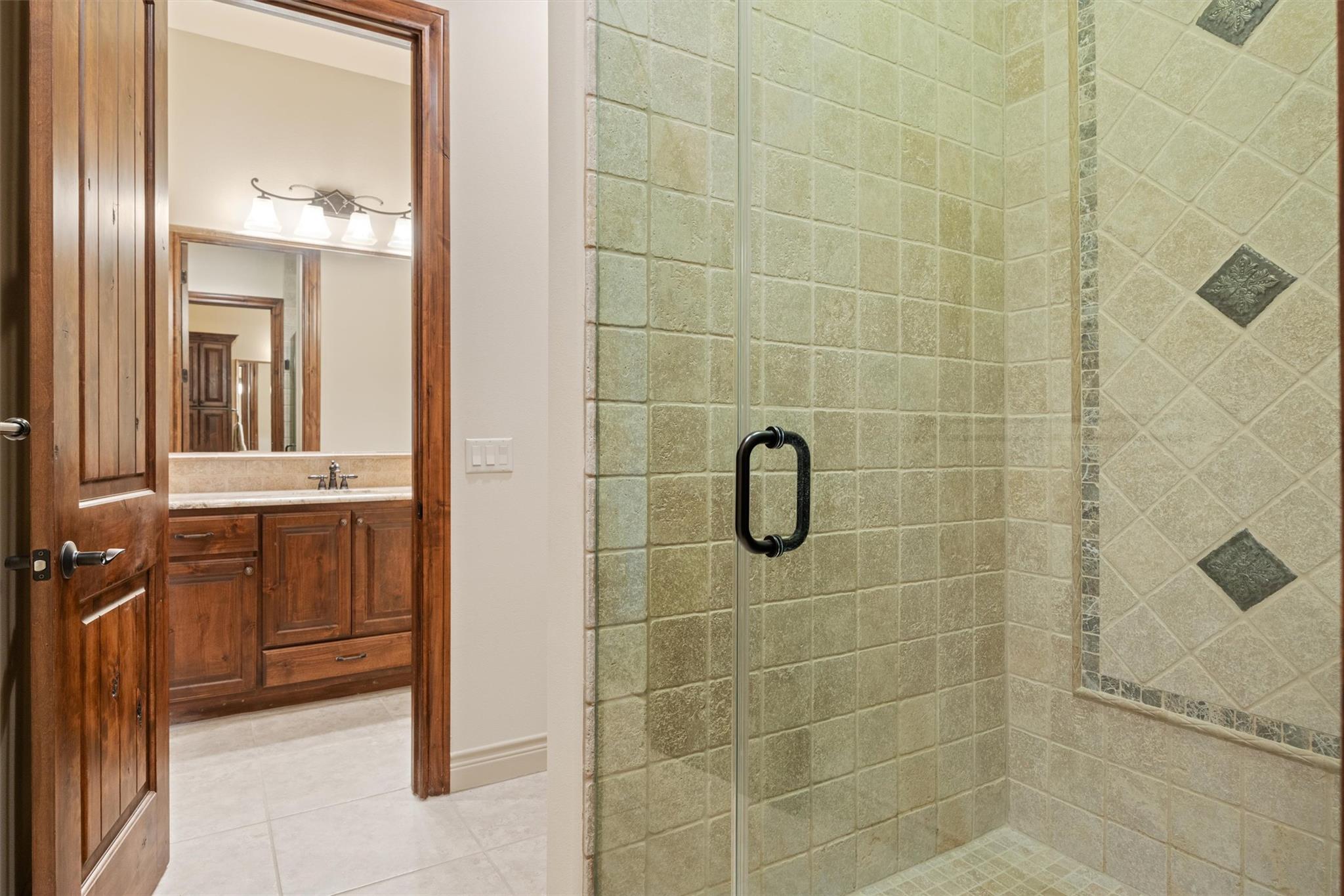 14502 Lund Carlson Rd, Coupland, TX 78615