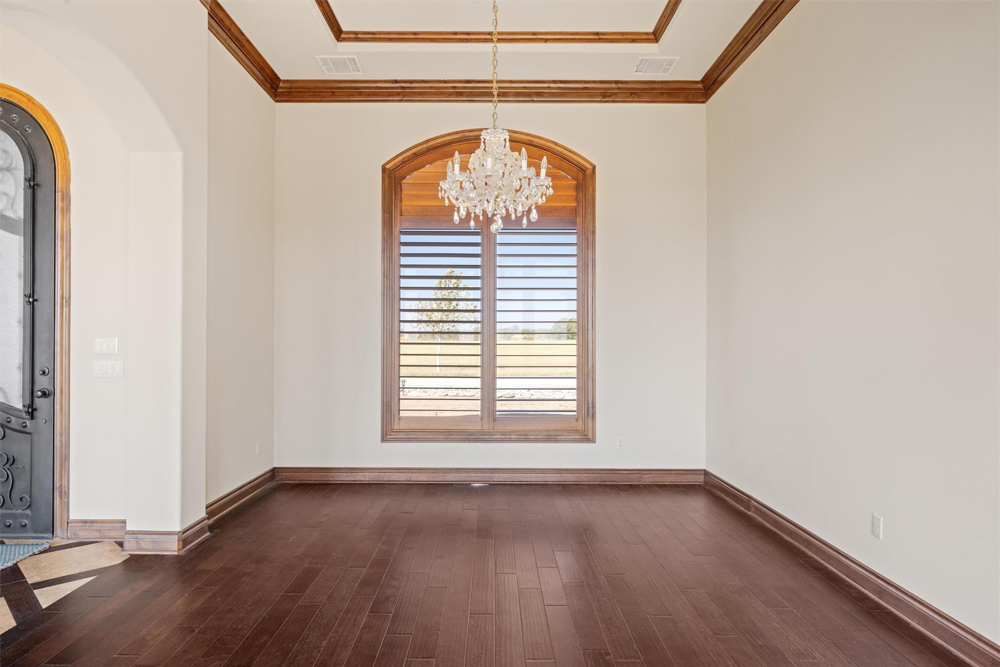 14502 Lund Carlson Rd, Coupland, TX 78615