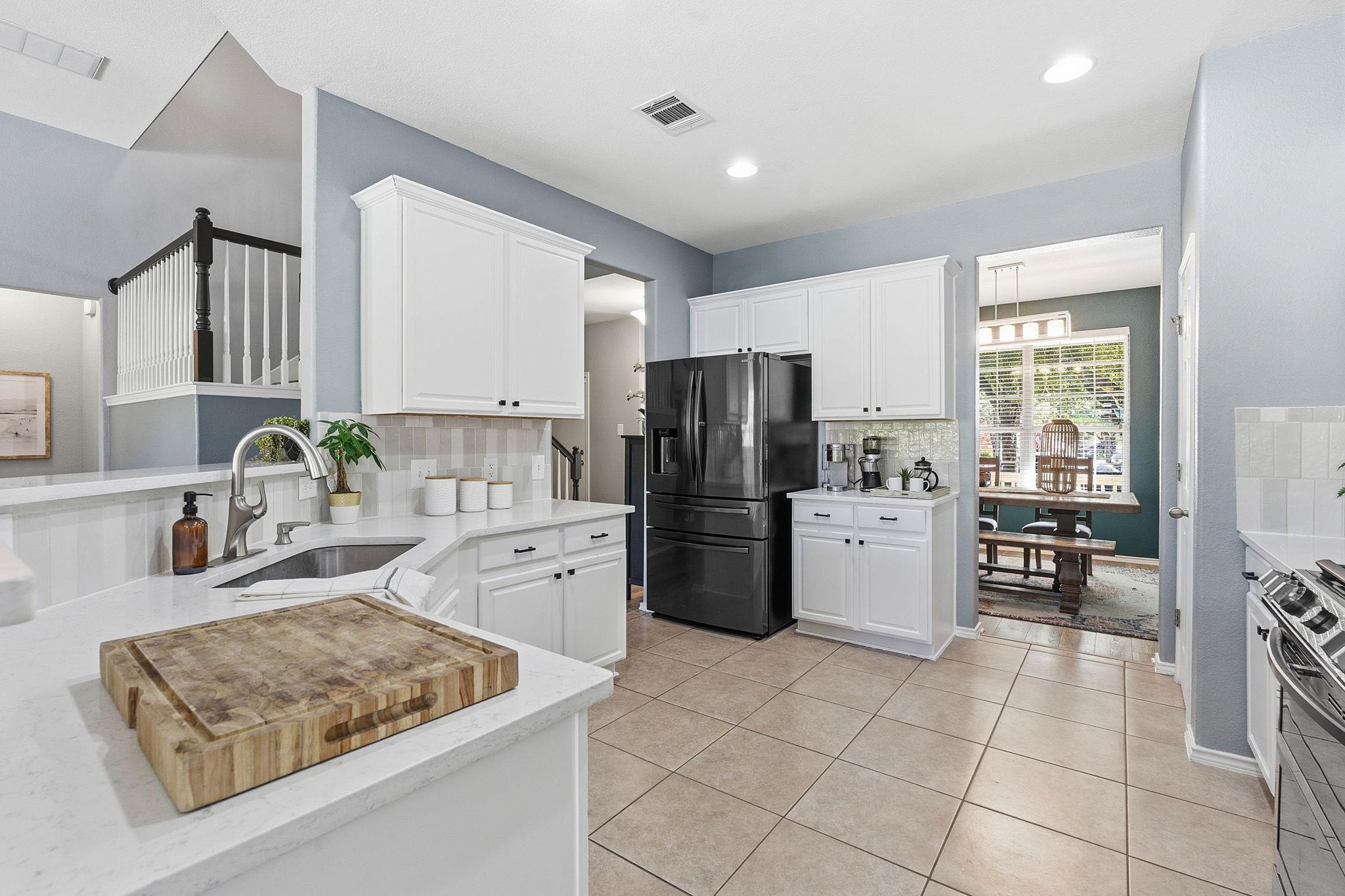 1209 Alpine Mountain Dr, Leander, TX 78641