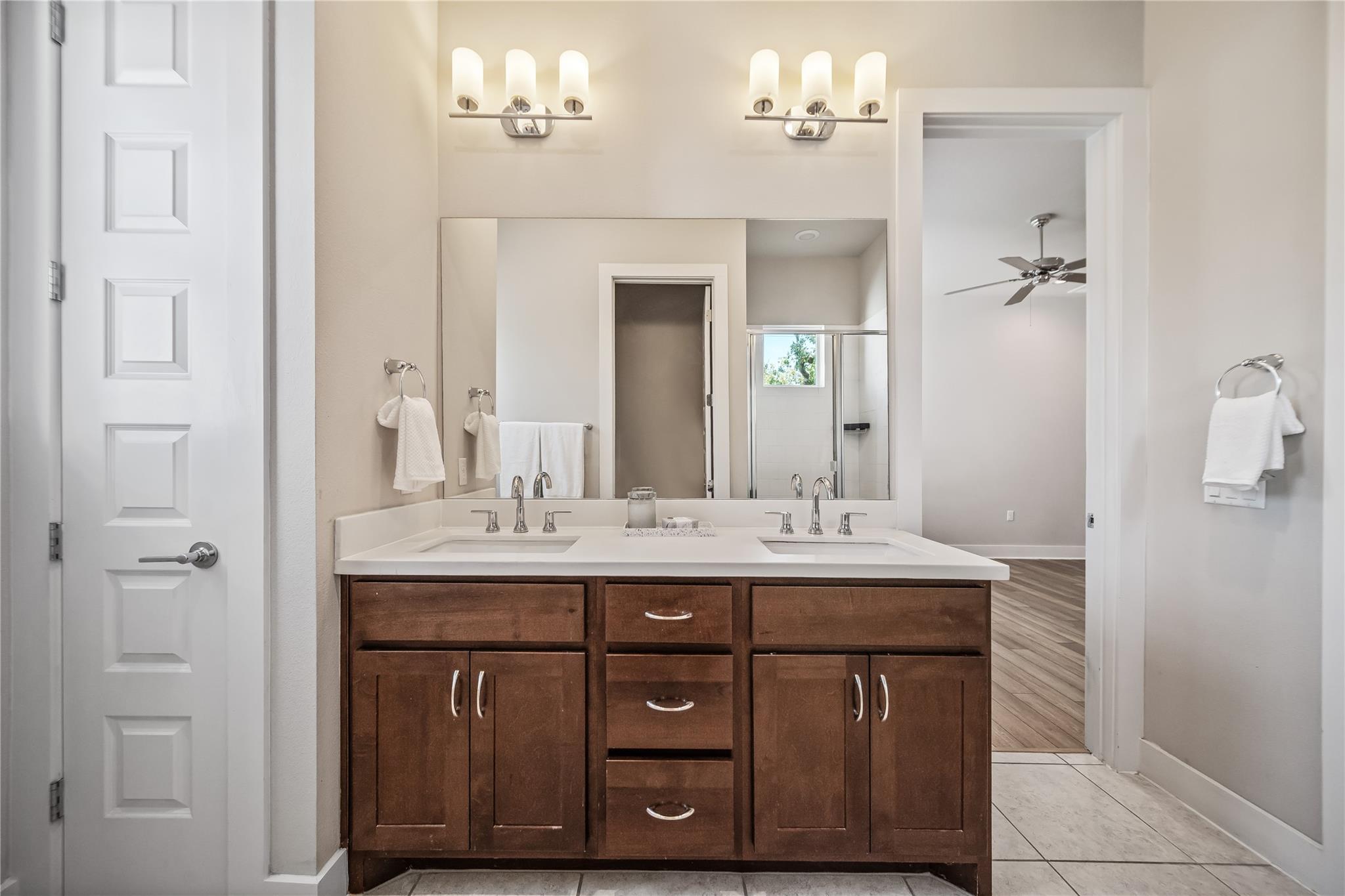 3108 E 51st St # 203, Austin, TX 78723