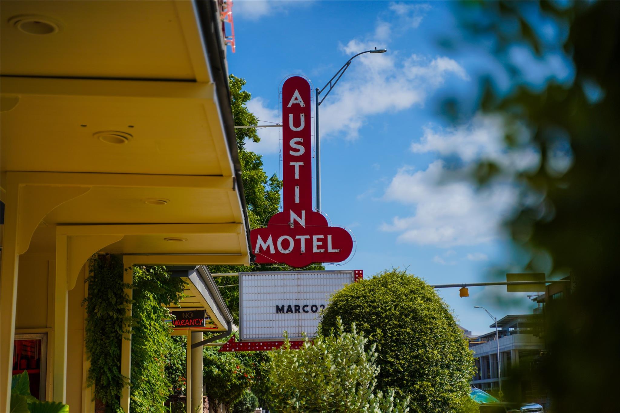 830 Banister Ln, Austin, TX 78704