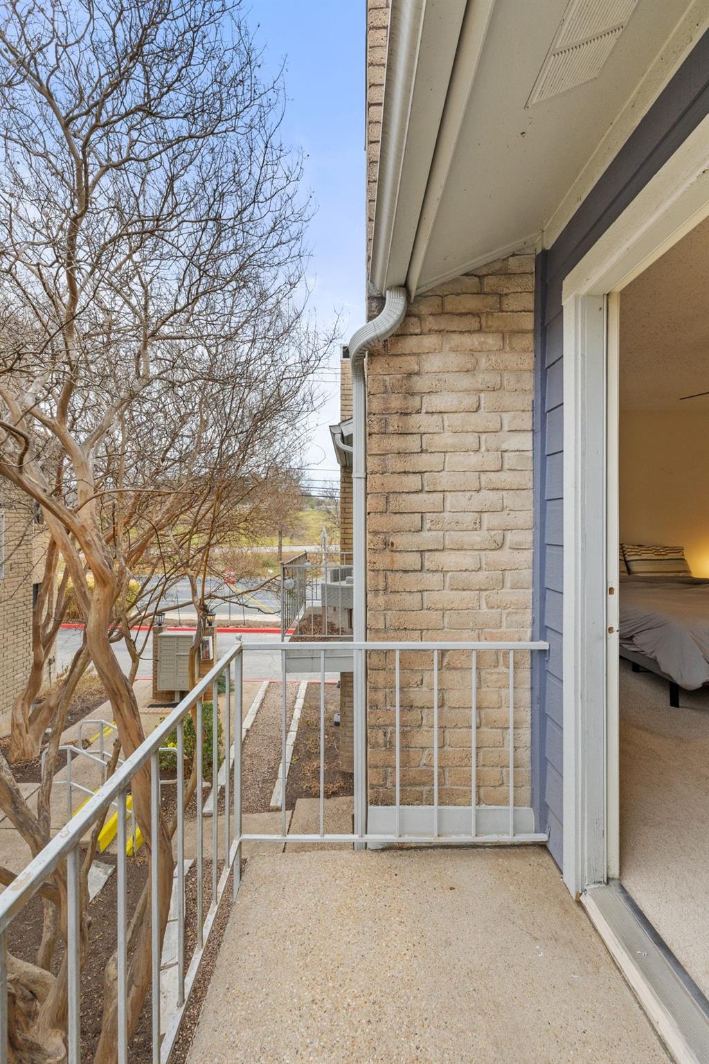 830 Banister Ln, Austin, TX 78704