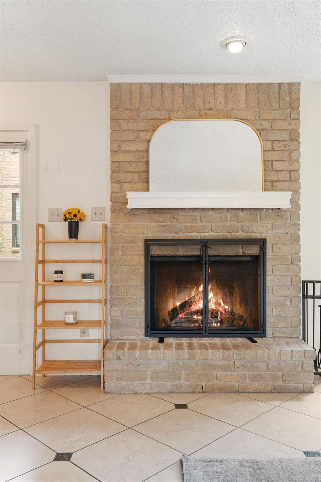 830 Banister Ln, Austin, TX 78704