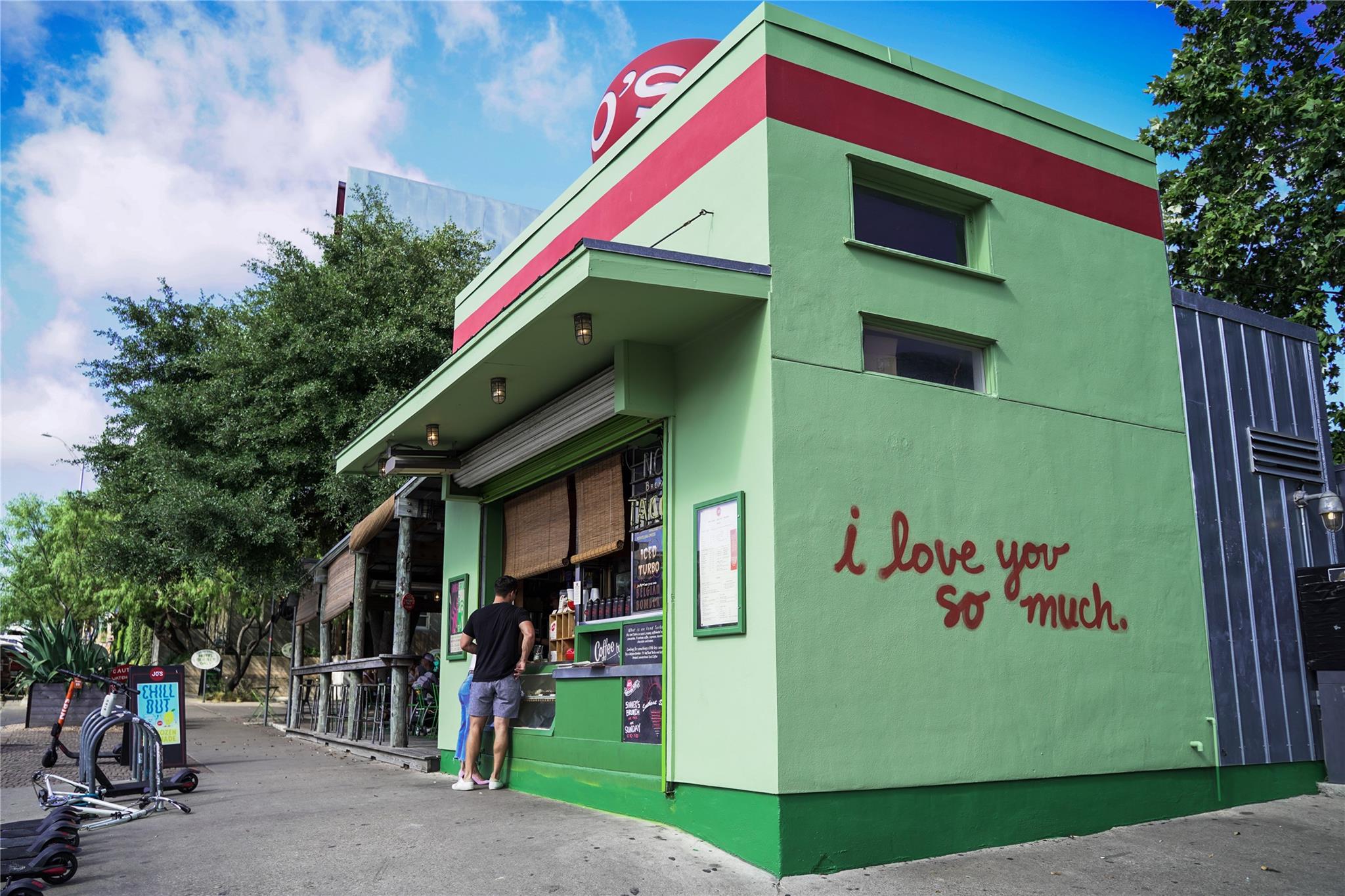 830 Banister Ln, Austin, TX 78704