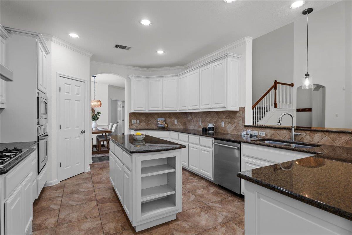 440 Atlanta Park Dr, Georgetown, TX 78628