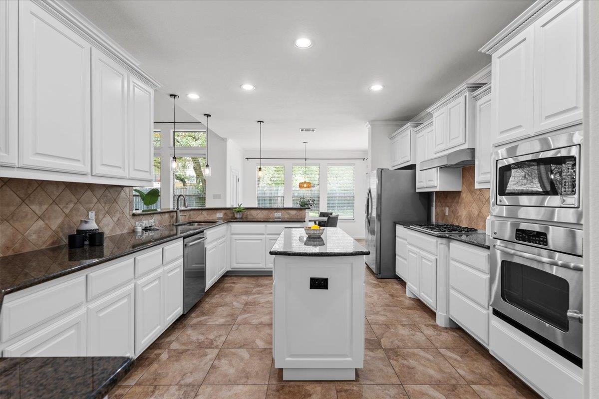 440 Atlanta Park Dr, Georgetown, TX 78628