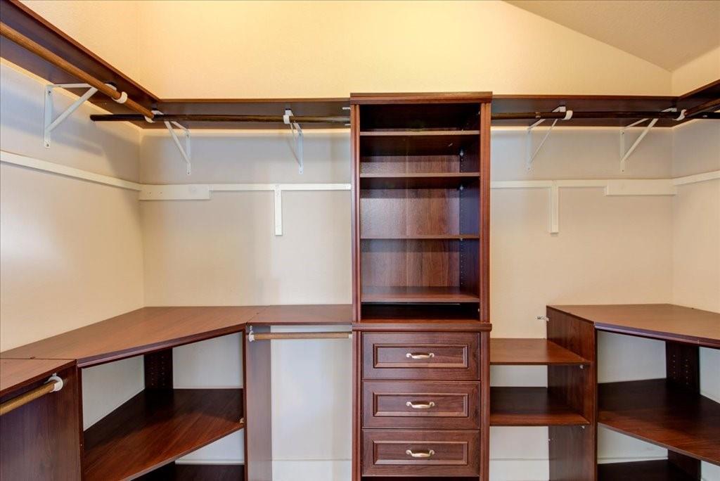 12212 Tawny Farms Rd # 142, Austin, TX 78748