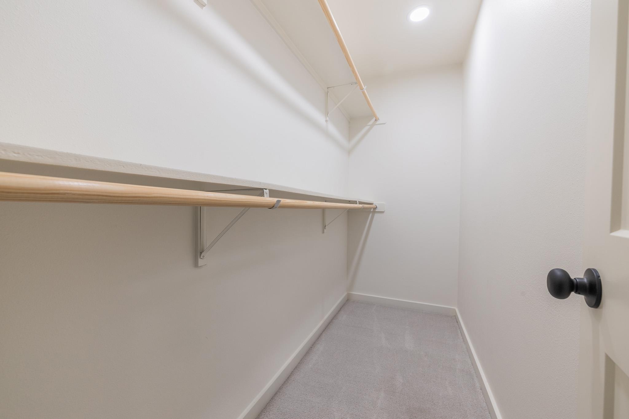 2214 Lear Ln, Austin, TX 78745