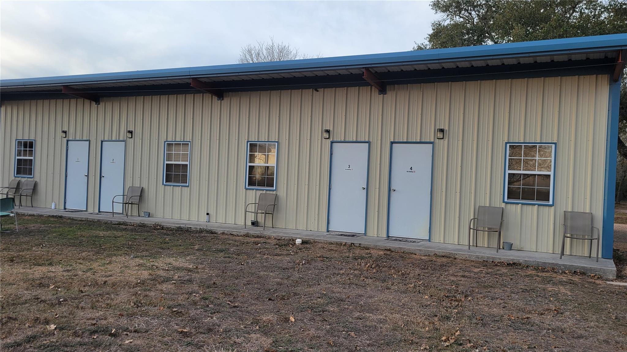 3033 S Us Highway 77 Highway, La Grange, TX 78945