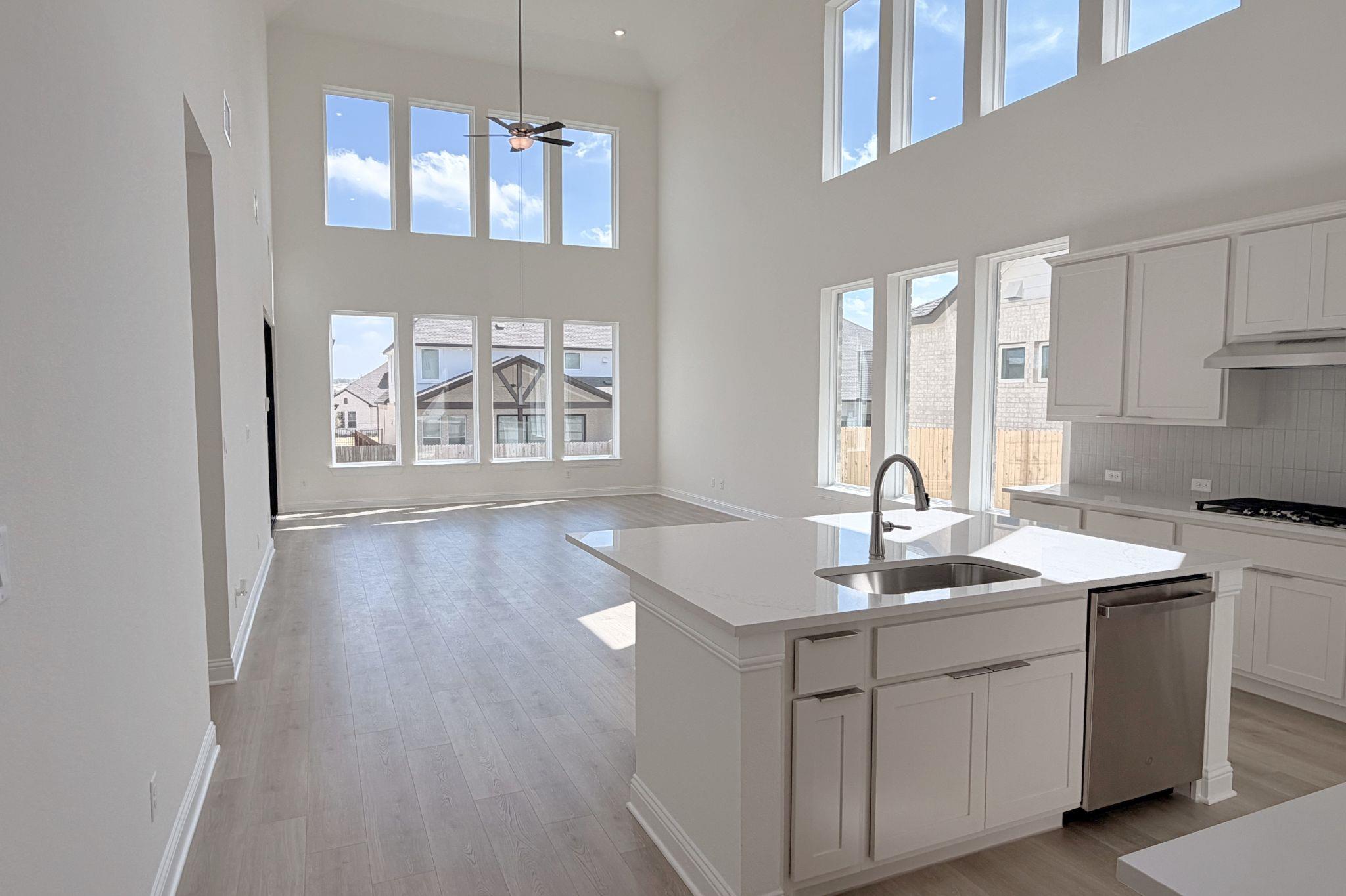 221 Medallion St, Liberty Hill, TX 78642