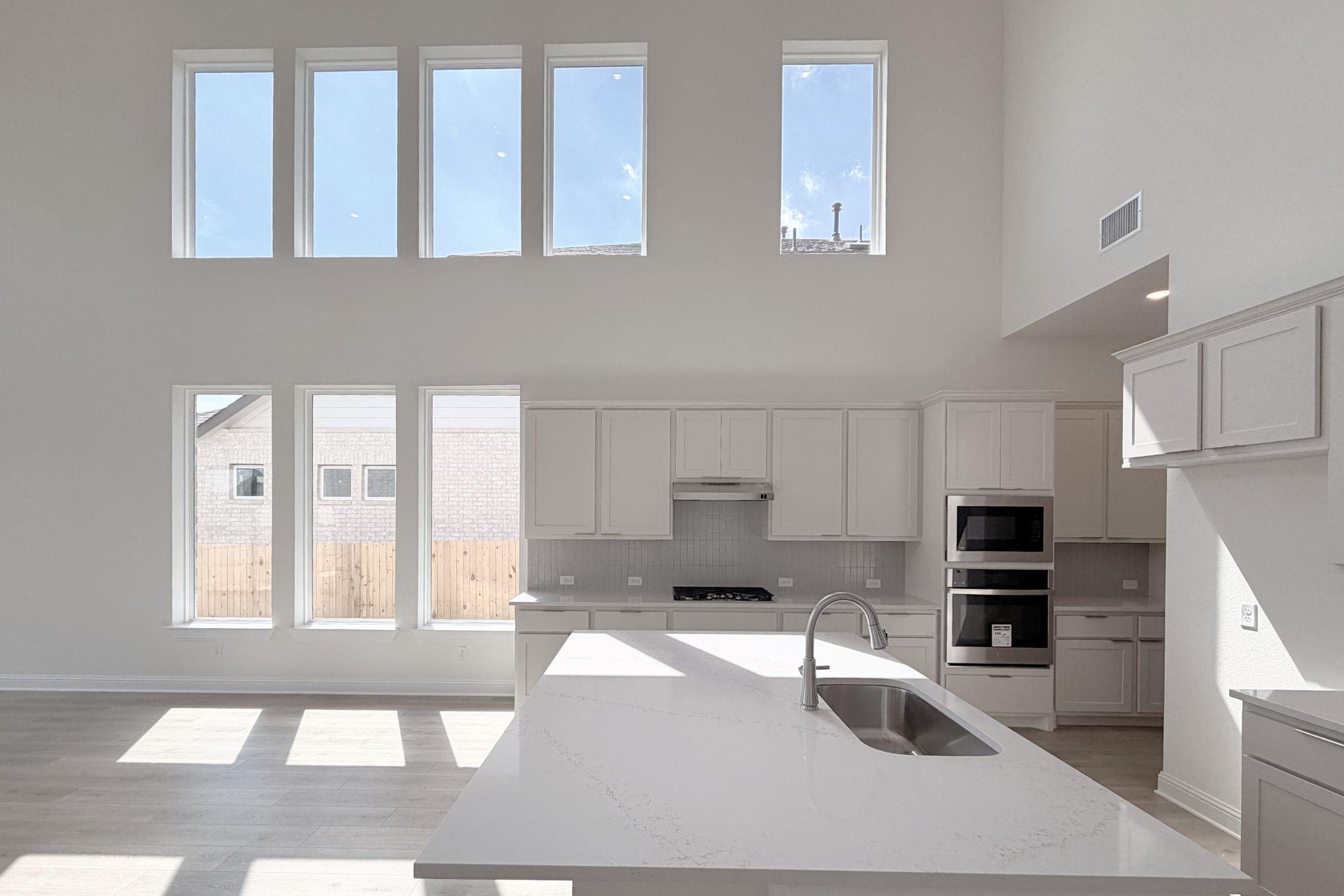 221 Medallion St, Liberty Hill, TX 78642