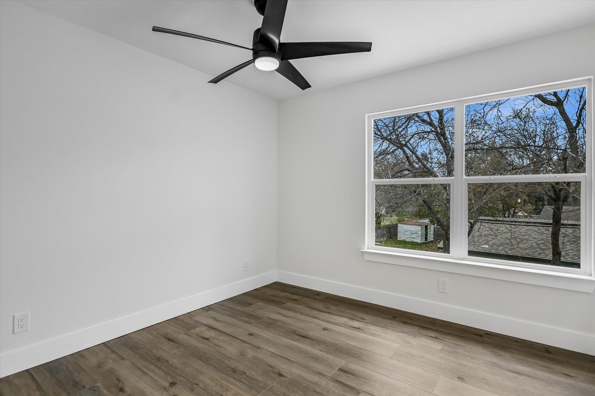 2704 Loyola Ln, Austin, TX 78723