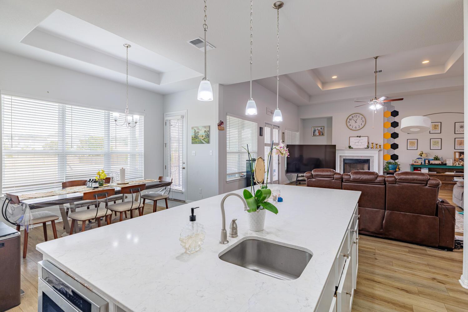 1913 Equine Rd, Leander, TX 78641