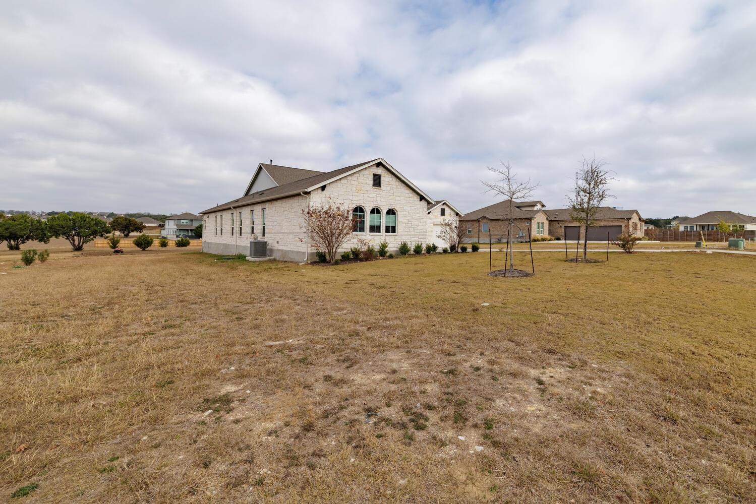 1913 Equine Rd, Leander, TX 78641