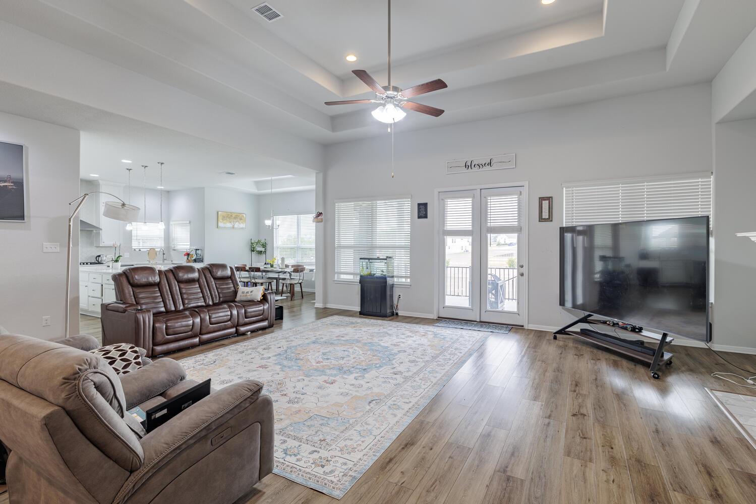 1913 Equine Rd, Leander, TX 78641