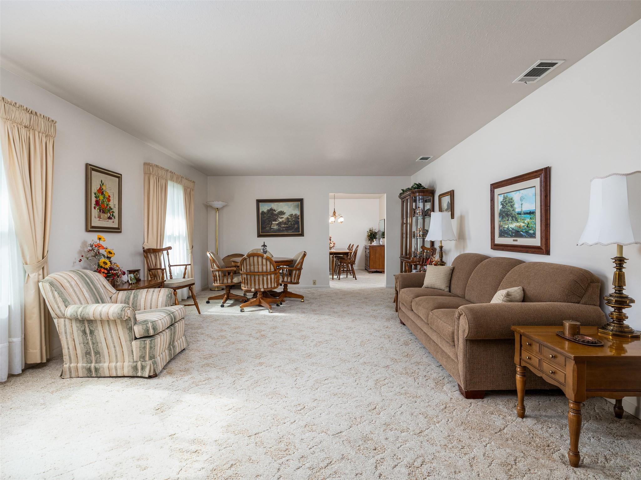 1704 Yokley Rd, Rockdale, TX 76567