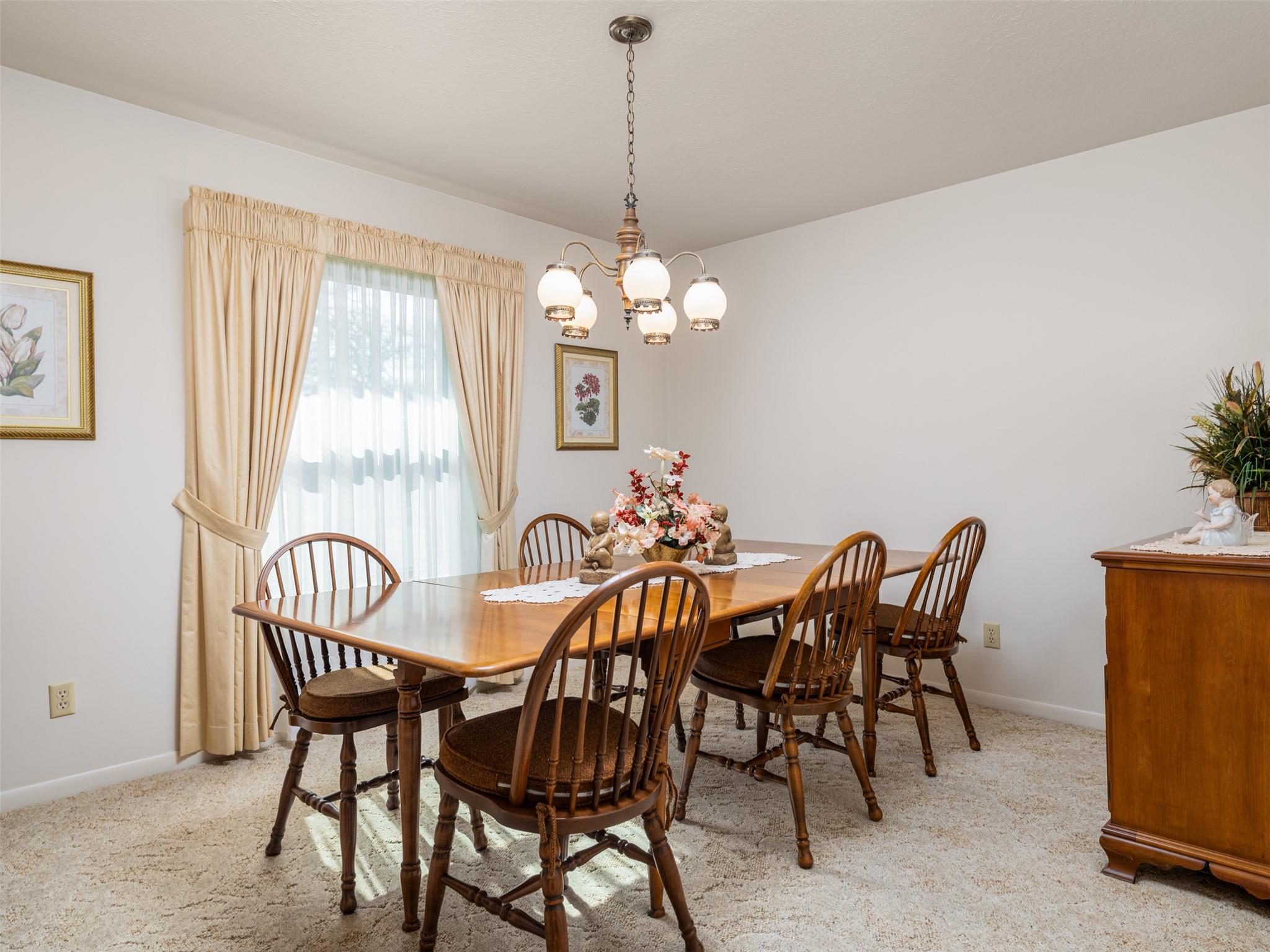 1704 Yokley Rd, Rockdale, TX 76567