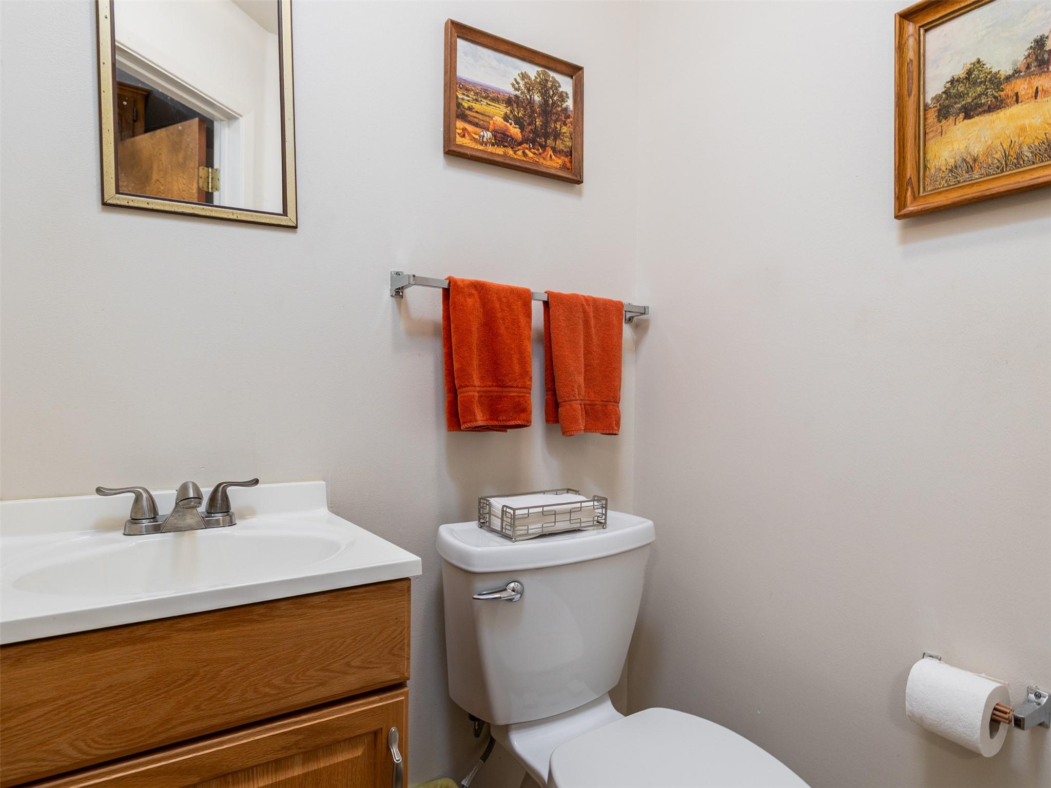 1704 Yokley Rd, Rockdale, TX 76567