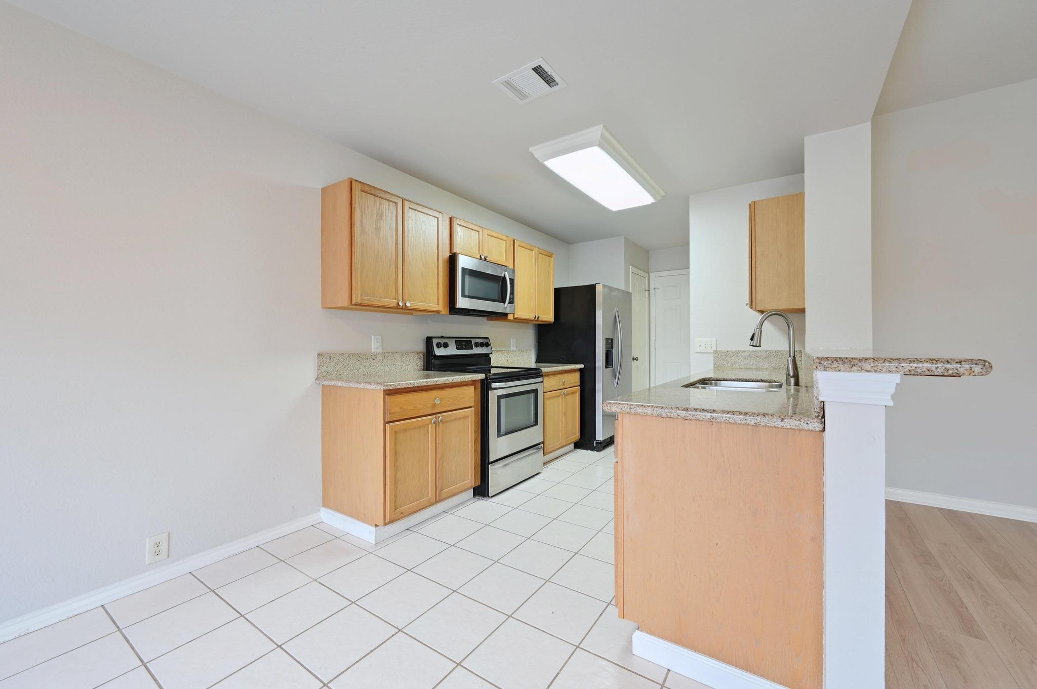 2028 Kaiser Dr, Austin, TX 78748