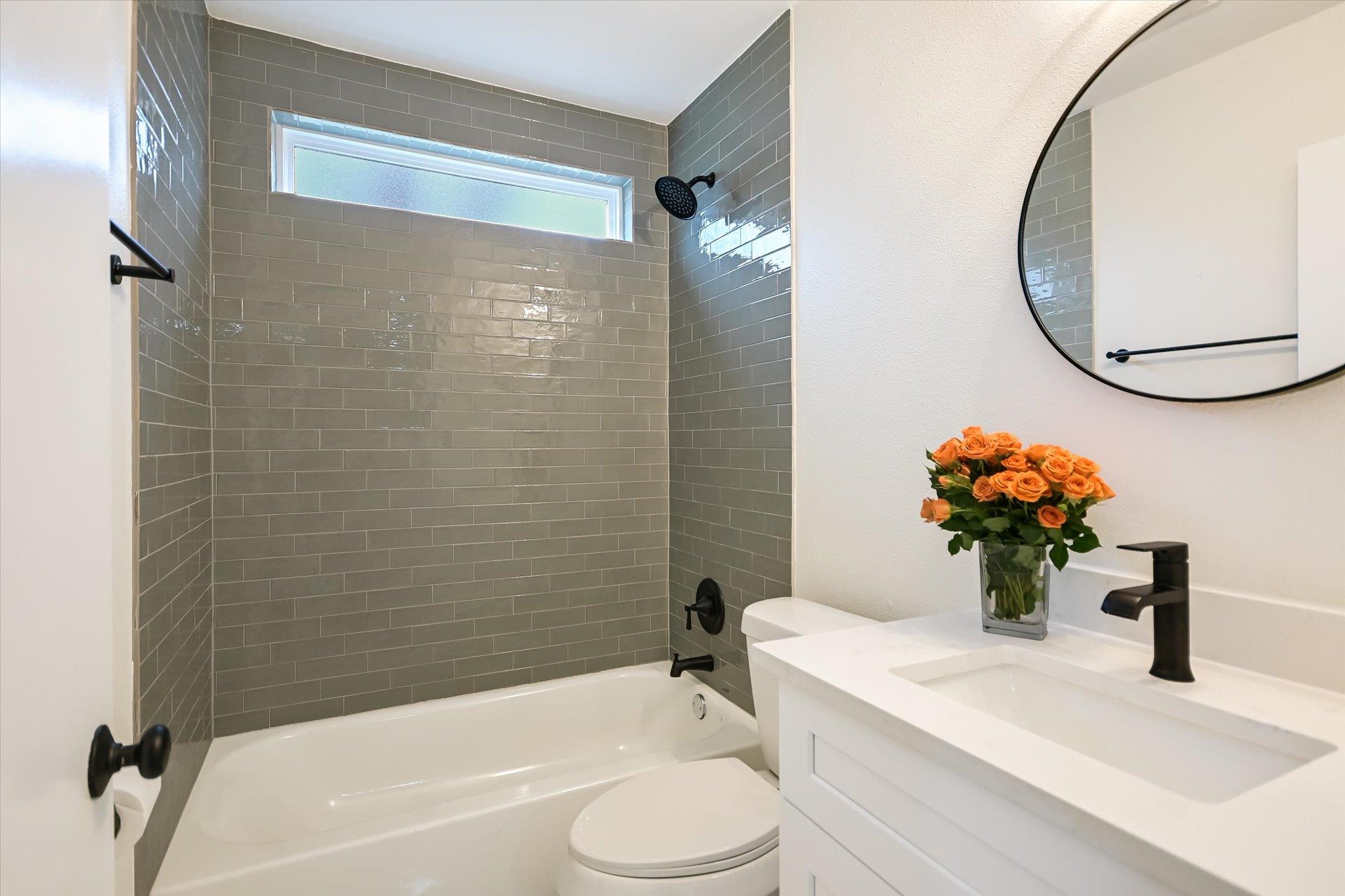 4803 Broadhill Dr, Austin, TX 78723