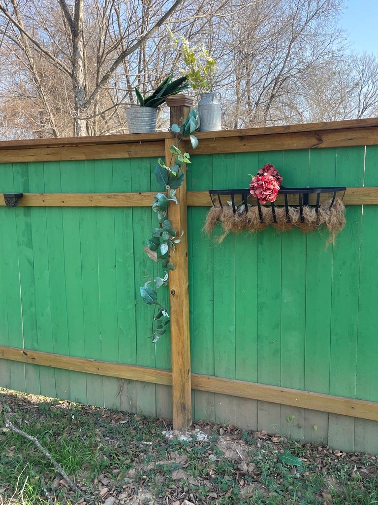 7691 Delwau Ln, Austin, TX 78725